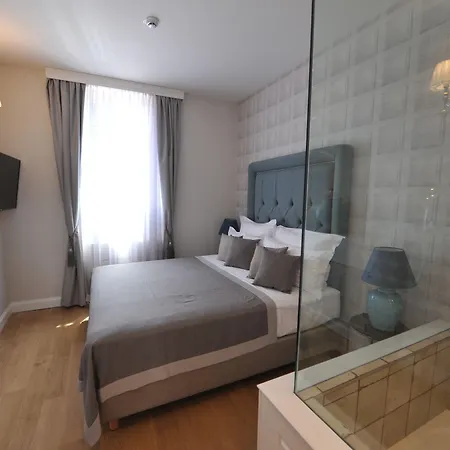 Alojamento de Acomodação e Pequeno-almoço Bajamonti 5 Luxury 4*