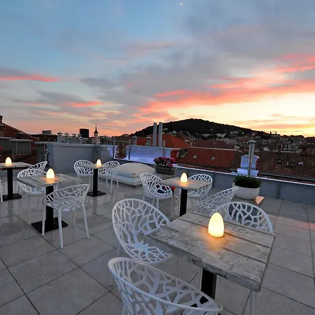 Couette-café Bajamonti 5 Luxury 4*